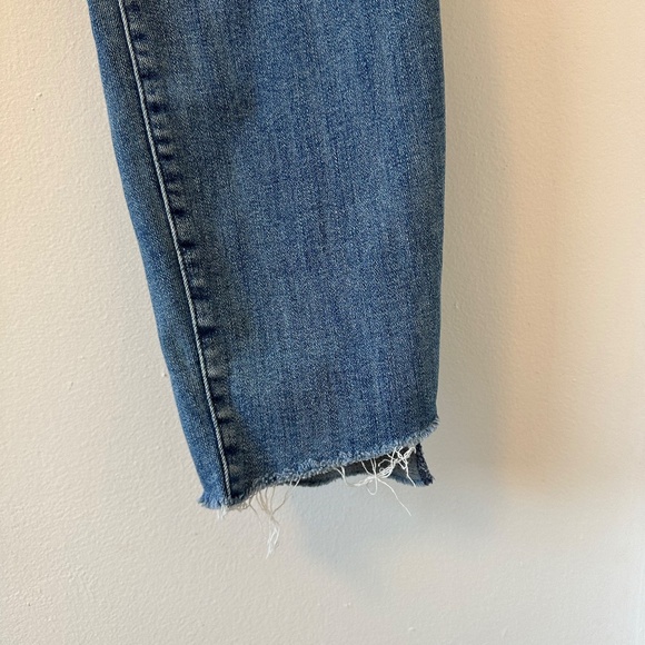 Mother The Looker Ankle Step Fray in Where There's Smoke | Size 31 - Picture 9 of 16